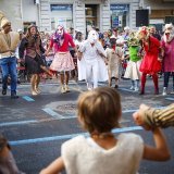 Le festival des arts de rue revient cet été. Il proposera de plus petites performances dans près d'une dizaine de lieux différents à La Chaux-de-Fonds (archives).